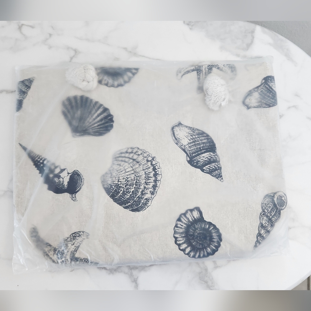 Womens Large Seashell Print Zipper Tote Bag - Picture 4 of 8